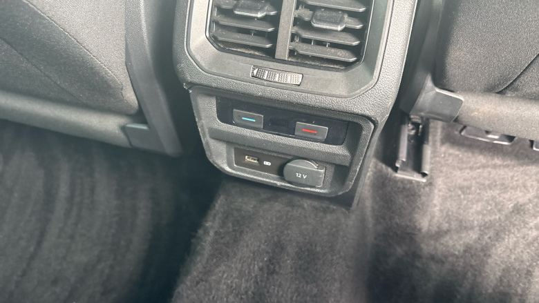 Volkswagen Tiguan 1.4 TSi 125 SE Nav 5dr Petrol Estate